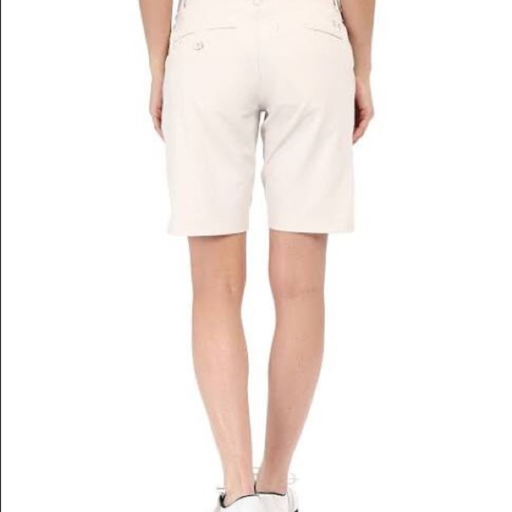 NWT UNDER ARMOUR size 4 GOLF SHORTS vanilla khaki - Picture 3 of 15